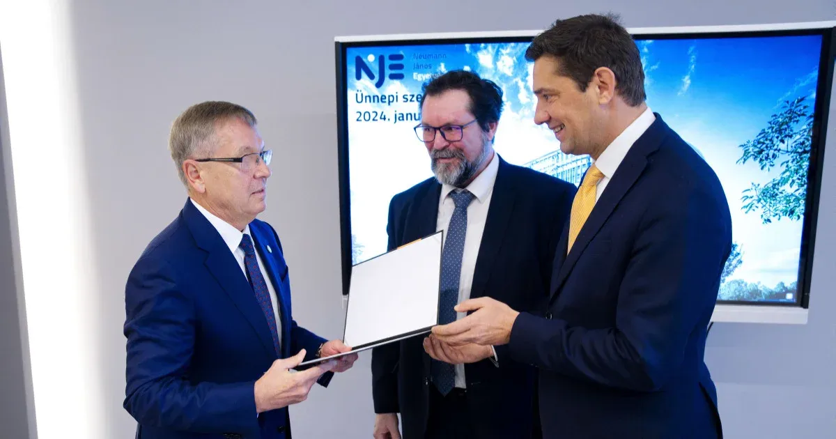 Beláthatatlan nemzetgazdasági következményekre hivatkozva kérlelte Matolcsyék alapítványa az ÁSZ-t, hogy ne hozza nyilvánosságra a jelentést