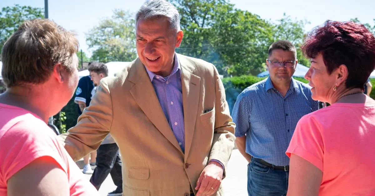 Magyarcsanád fideszes polgármestere úgy sejtette, hogy a kiszombori civilek ellenzékiek, ezért rájuk eresztett egy szórólapkampányt