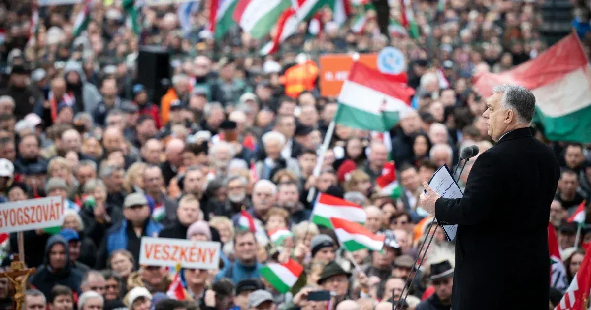 VSquare: Orbán ordered intelligence services to compile blacklist of foreign-funded NGOs and media