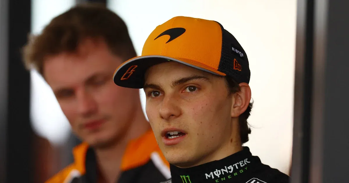 Szárnyal a McLaren, Piastri pályacsúccsal nyerte a kínai F1-időmérőt