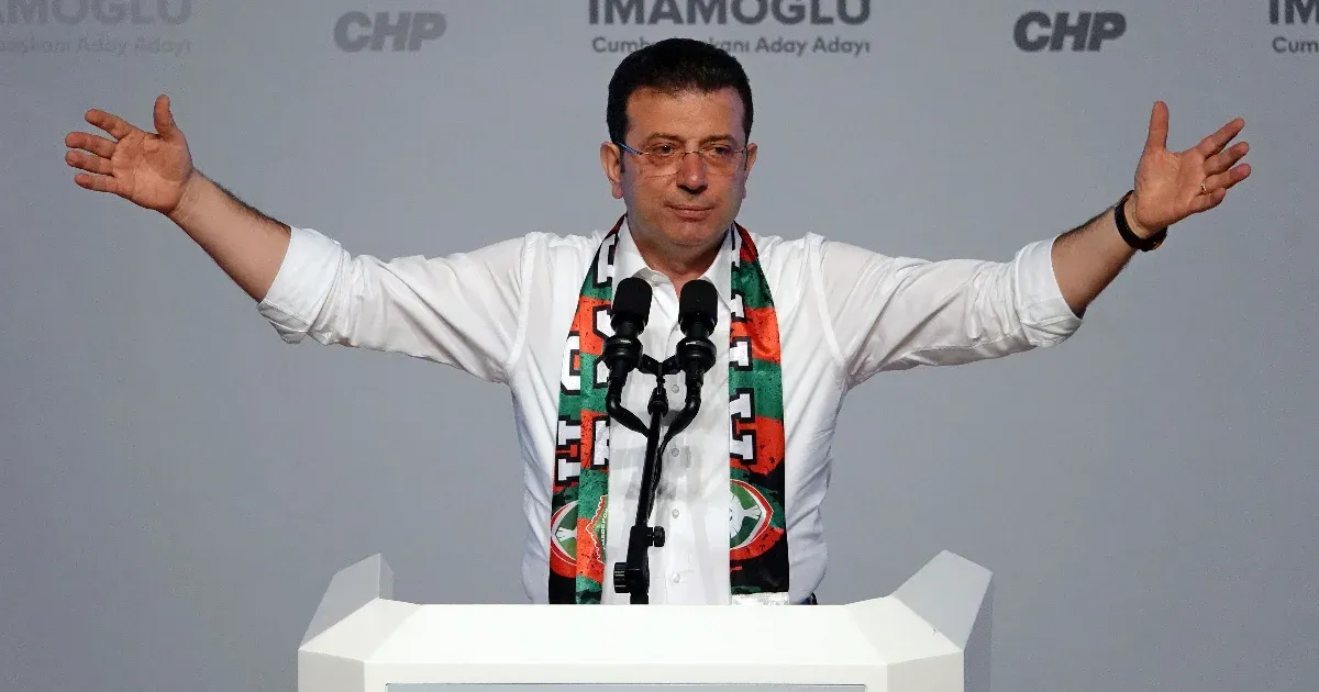 Vádat emeltek Isztambul ellenzéki polgármestere ellen