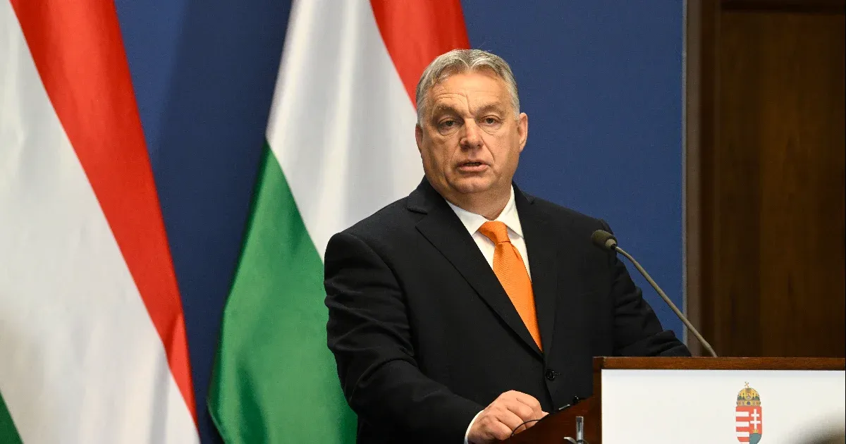 Orbán Viktor a Trollfoci vendége volt, elárulta, miért a 2-es számú mezben játszott