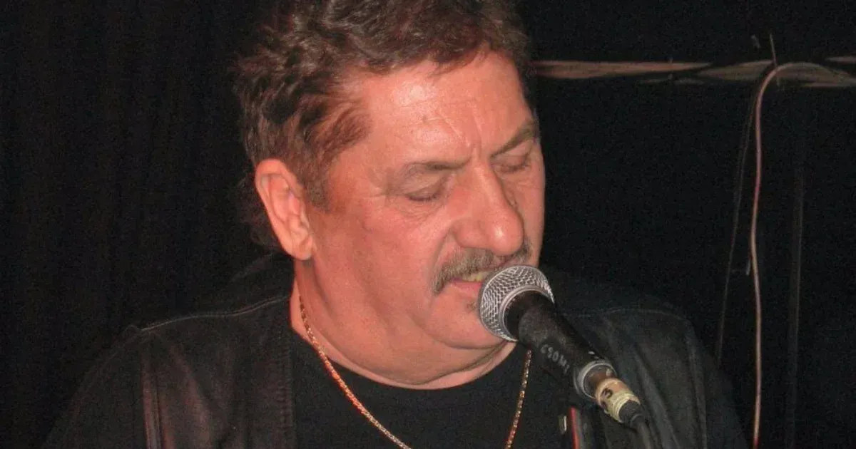 Meghalt Kadlott Károly