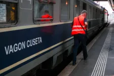 Korrupciós ügyben tartanak házkutatást a Román Vasúttársaságnál