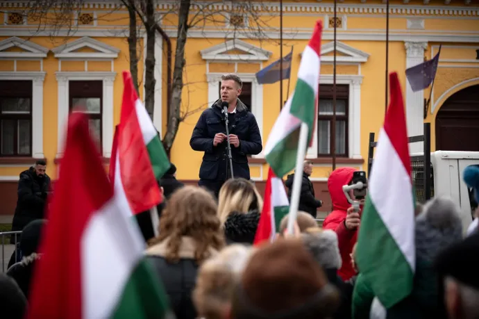 Az RMDSZ nem kíváncsi Magyar Péterre: bicskás fogadtatását nem támogatja, de ignorálja az ellenzéki politikust