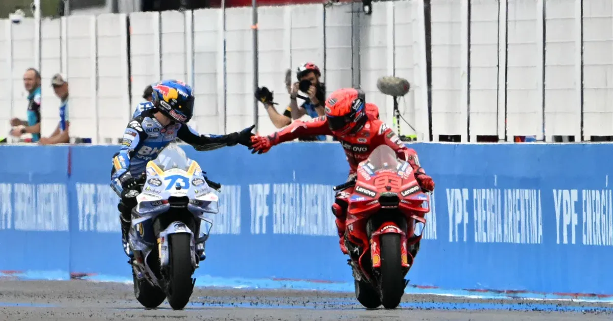 Még jó, hogy csak ketten vannak – egy testvérpár letarolja a MotoGP-t