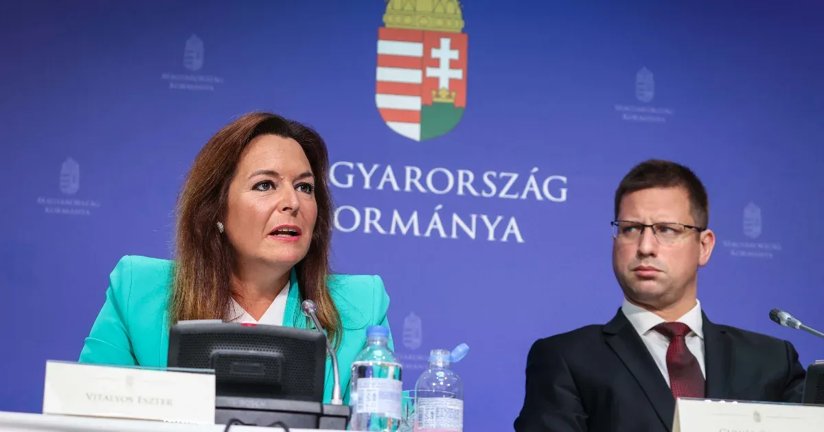 Reagált a kormányszóvivői sajtóiroda, miután Vitályos Eszter jelezte a 24.hu újságírójának a kormányinfón, legközelebb mást küldjön helyette a lap