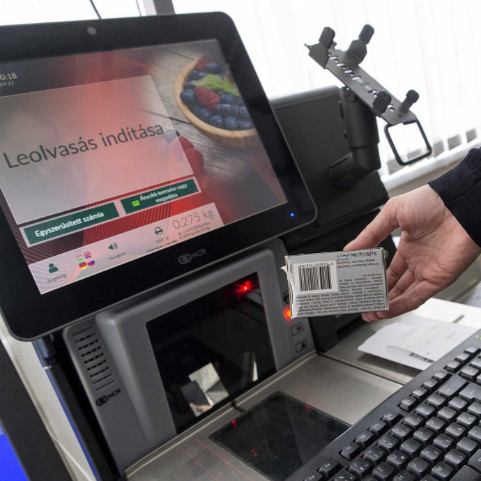 Jöhetnek a pénztárgépek, amelyek már csak kérésre adnak papíros nyugtát