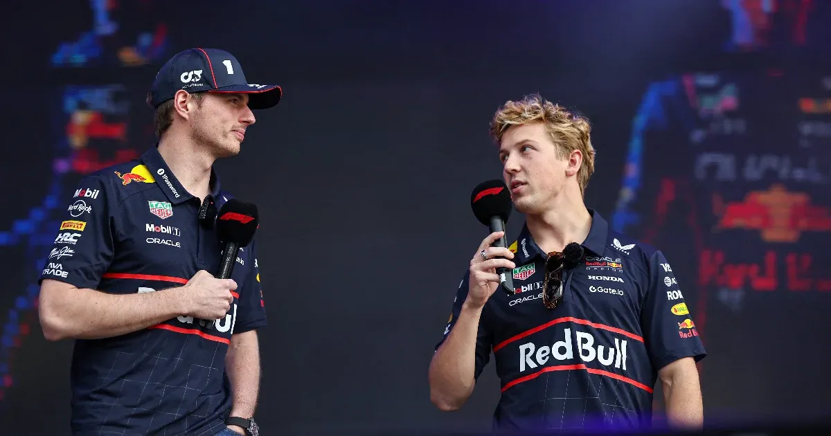 Verstappen újra kiállt kirúgott csapattársa mellett