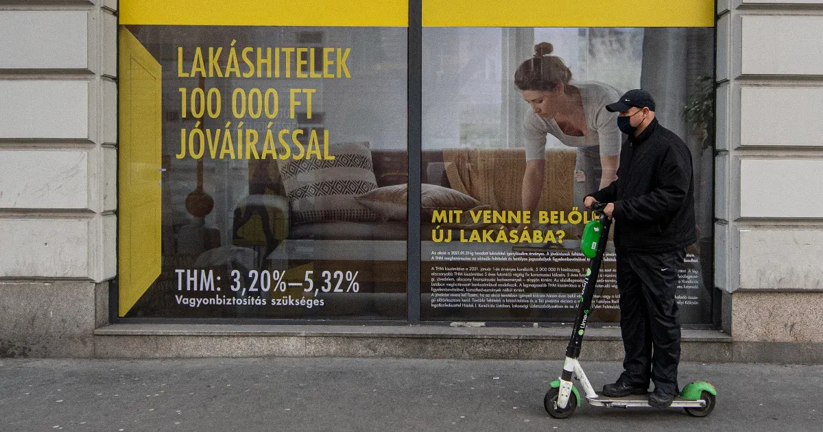 Drága a számlavezetés, de ha hajlandók vagyunk váltani, szép összeget le lehet akasztani a bankoktól