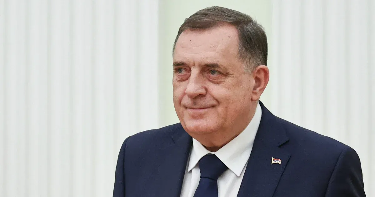 Ausztria és Németország megtiltotta, hogy az országukba lépjen Orbán körözött boszniai szerb barátja