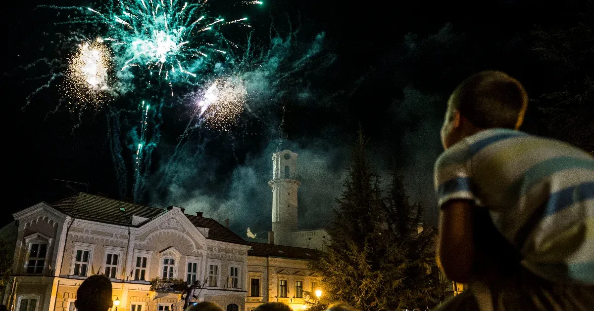 Négy négynapos hosszú hétvégénk is lesz jövőre