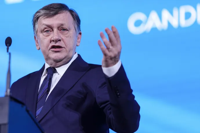 Crin Antonescu elnöki programjának bemutatóján: Gyűlölöm a populizmust