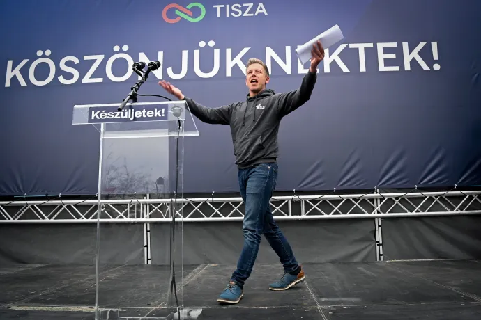 Magyar Péter: A haza nem, de a Fidesz lehet ellenzékben