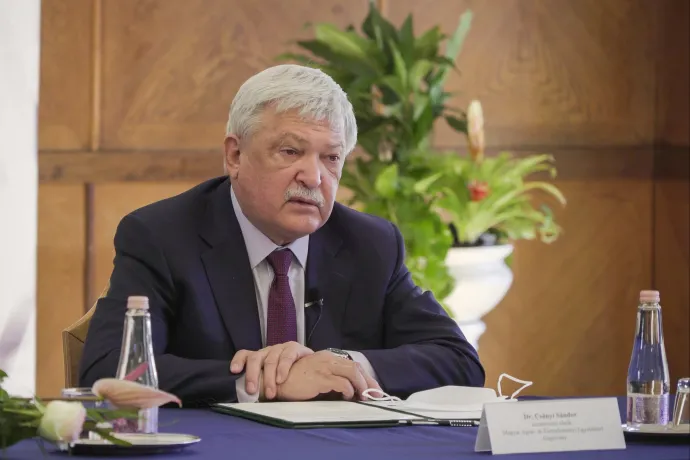 Az OTP-nek már jobb az adósbesorolása az S&P-nél, mint a magyar államnak