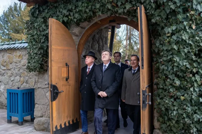 Már Crin Antonescuról is pozitívabban vélekednek a választók, mint Călin Georgescuról egy felmérés szerint