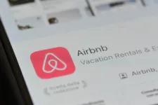 Fontos változást jelentett be az Airbnb: Mostantól mindenhol a teljes árat jelzik ki a szálláshelyek keresésénél