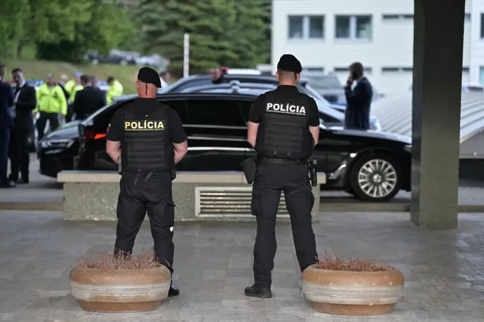 Megúszták Fico testőrei a merénylet miatti vizsgálatot