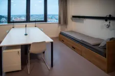 Több hallgató, kevesebb kollégiumi férőhely: egyre nagyobb kihívás egyetemistaként lakhatáshoz jutni