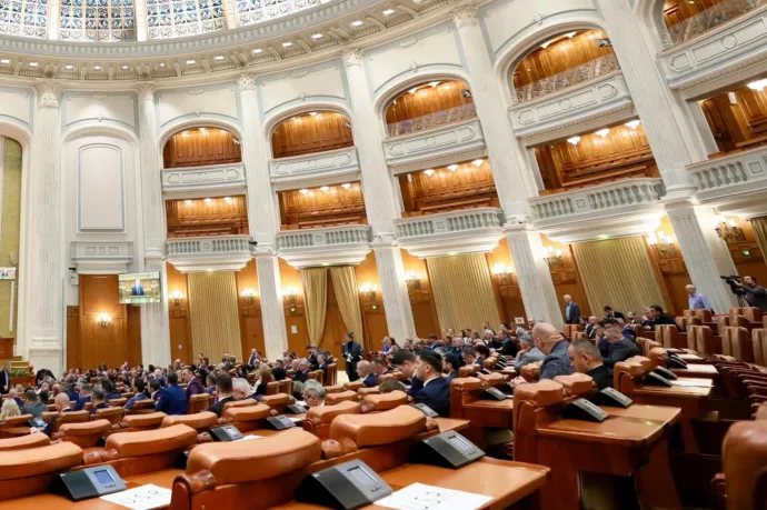 Elfogadta a képviselőház a bírák és ügyészek nyugdíjkorhatárának emeléséről szóló törvénytervezetet