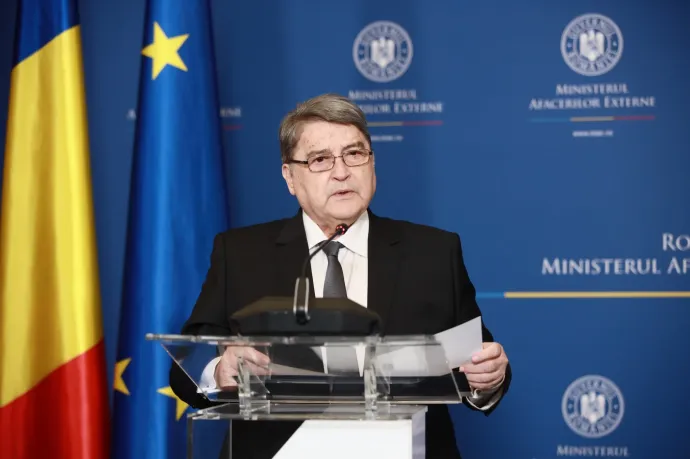 Két hét múlva vitatják és szavaznak a külügyminiszter elleni egyszerű indítványról