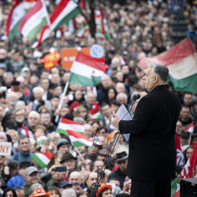 Túl korán lőtte fel a kormány a sikerrakétát, de már valami megmozdult