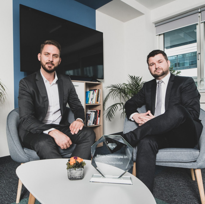 Most teljesen ingyen juthatnak saját honlaphoz a vállalkozások, ha gyorsan lépnek