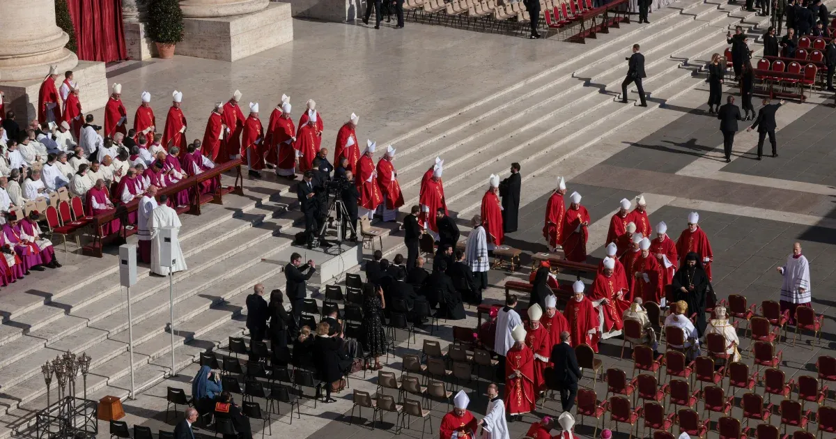 Búcsúzik a világ Ferenc pápától