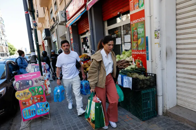 „Gyalog hoztuk fel a 29. emeletre a zöldségeket” – magyarok beszámolói a spanyol–portugál áramszünetről