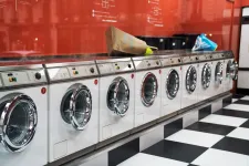 Veszélyes kórokozók maradhatnak a ruhákon mosás után is