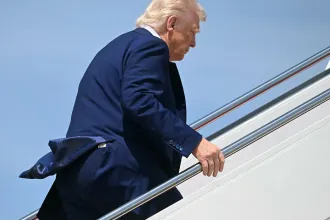 Elkezdődött a dollár hanyatlása, és Trump gazdaságpolitikája most újabb lökést adhat neki