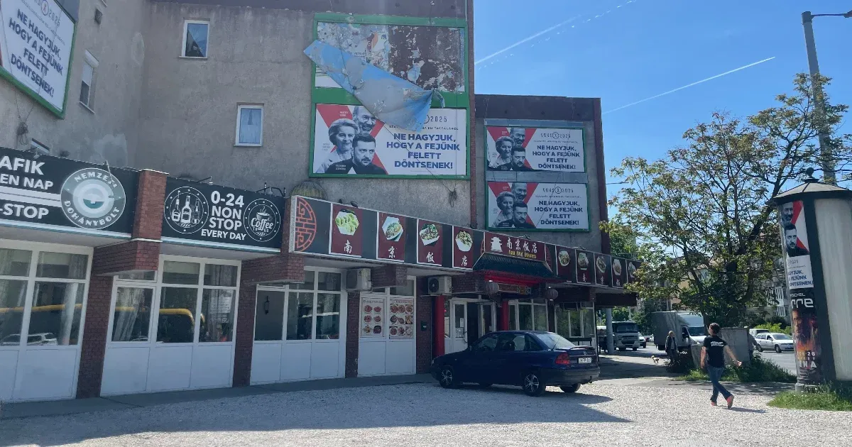 Zuglóban egy ponton állva hatszor is elmondják a feje felett, hogy ne döntsön Brüsszel a feje felett