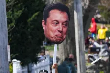 Öt hónap alatt 11 millió EU-s felhasználót veszített el Elon Musk