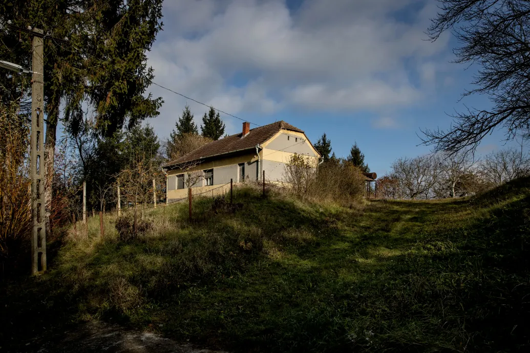 Pezsgőt bonthat az építőipar, váratlanul kedvező törvényt kapott a szektor