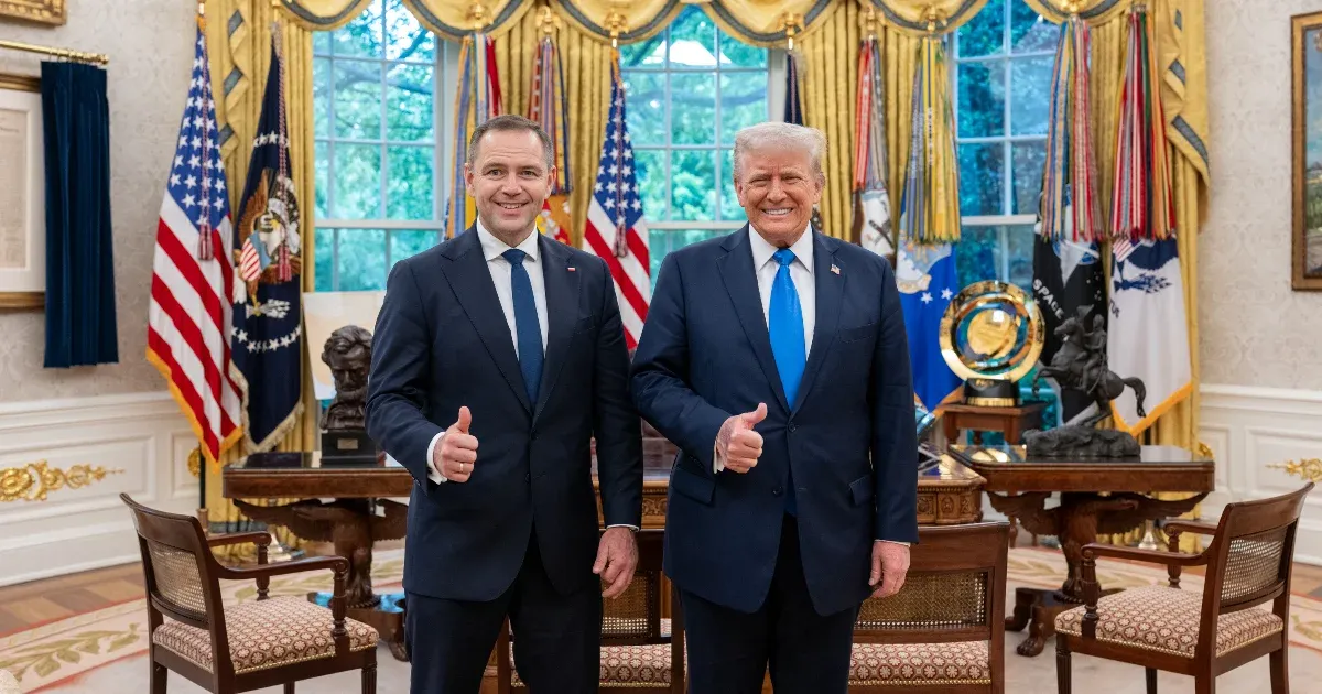 GyĹ‘zni fogsz – mondta Trump a lengyel konzervatĂv elnökjelöltnek