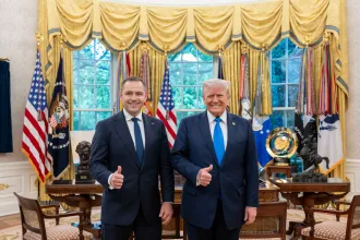 Győzni fogsz – mondta Trump a lengyel konzervatív elnökjelöltnek