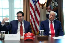 Az amerikai külügy szerint Trumpnak ideje fontosabb dolgokkal foglalkoznia az orosz-ukrán háborúnál