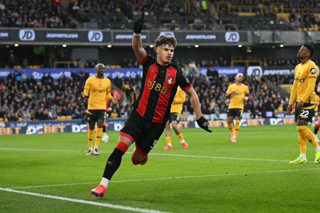 Bekerült az EA FC 25 Premier League-álomcsapatába Kerkez Milos