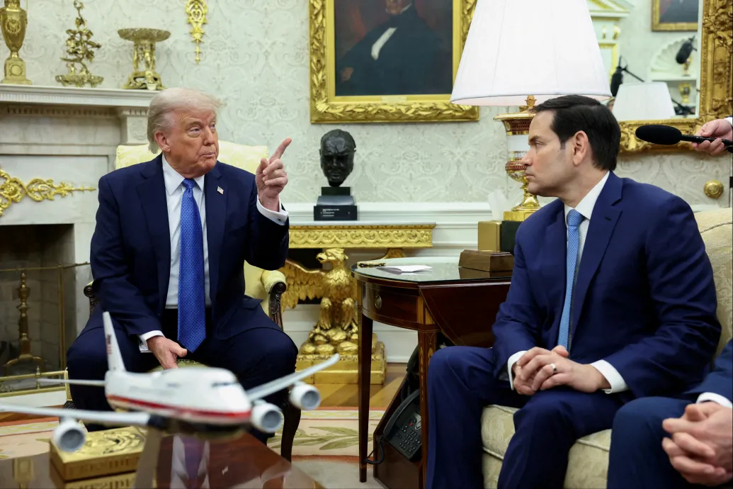 Az amerikai külügy szóvivője tagadta, hogy feladnák a közvetítői szerepet az orosz-ukrán háborúban