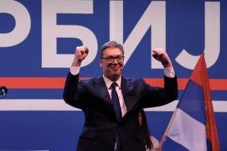 Egészségügyi probléma miatt megszakította az amerikai látogatását a szerb elnök