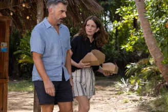 Mi baj lehet abból, ha az életközépi válságba került Steve Carell a nyaralótársad?