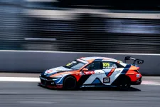 Címvédés után tökutolsó: rémálomszerűen kezdte a 2025-ös szezont Michelisz