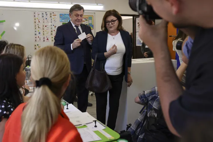 Crin Antonescu és felesége, Adina Vălean uniós biztos Fotó: Octav Ganea / Inquam Photos