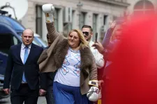 Zöld utat adott az EP jogi bizottsága Diana Șoșoacă mentelmi jogának felfüggesztésére