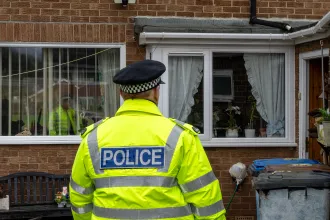 Londonban nyolc embert vettek őrizetbe terrorizmus gyanújával