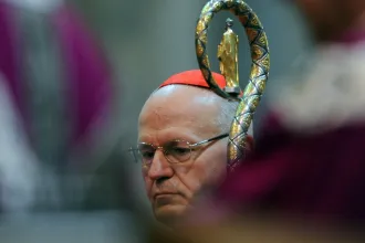 Erdő Péter szerint az új pápának drámai időszakban kell ellátnia a feladatát