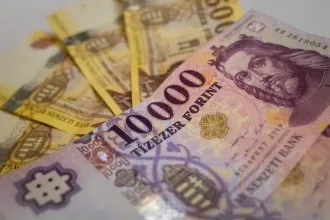 NAV: Egyszerűen kérhető pótlékmentes részletfizetés az szja-ra