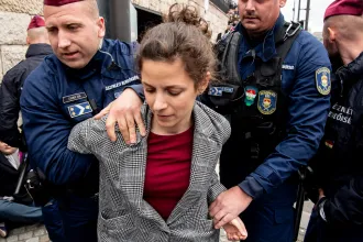 Lemond a parlamenti képviselői mandátumáról Orosz Anna