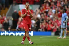 Távozik a Liverpool egyik kulcsjátékosa, Trent Alexander-Arnold nem hosszabbít szerződést az angol bajnokkal