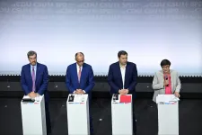Nyolc nő és tíz férfi lesz a következő német kormányban